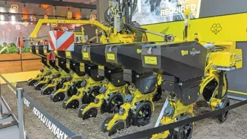 Bednar представил свою первую сеялку точного высева Ultra UN